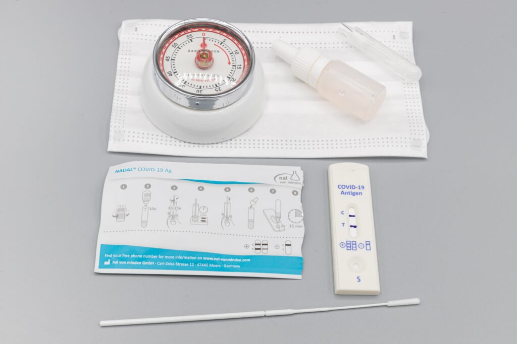 Corona positive rapid antigen test (50688059186)